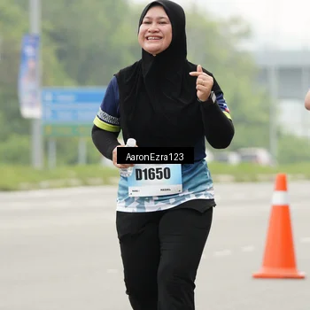 Runner Photo 7279054