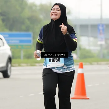 Runner Photo 7279069