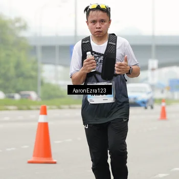 Runner Photo 7279083