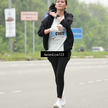 Runner Photo 7279087