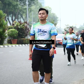 Runner Photo 7279095