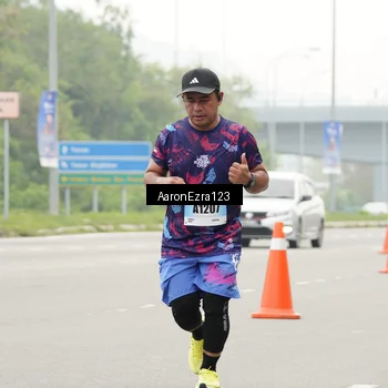 Runner Photo 7279096