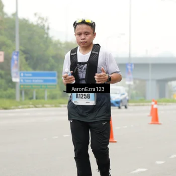 Runner Photo 7279110