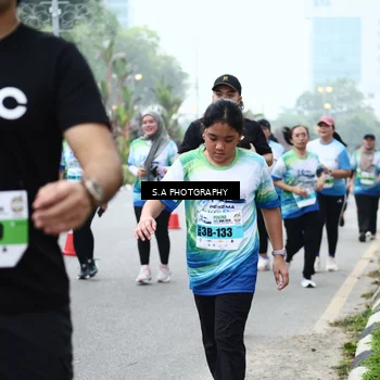 Runner Photo 7279142
