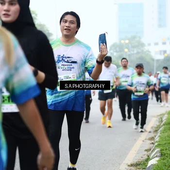 Runner Photo 7279300
