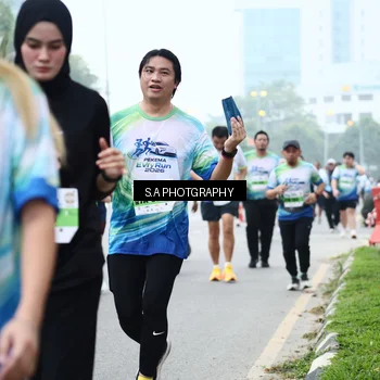 Runner Photo 7279306