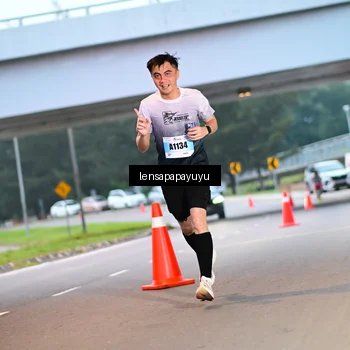 Runner Photo 7279325