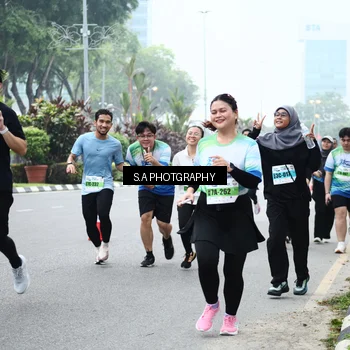 Runner Photo 7279357
