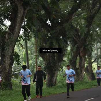 Runner Photo 7279373