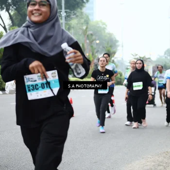 Runner Photo 7279393