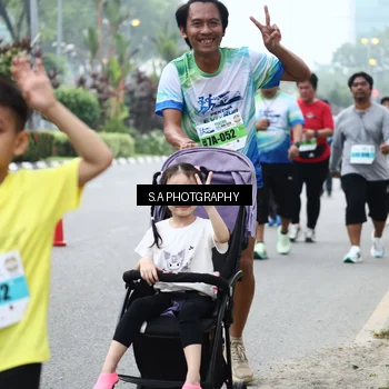 Runner Photo 7279473