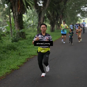 Runner Photo 7279542
