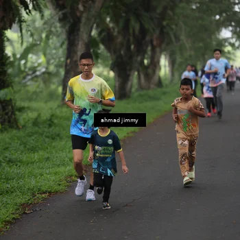 Runner Photo 7279614