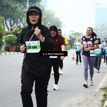 Runner Photo 7279705