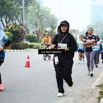 Runner Photo 7279711