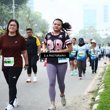Runner Photo 7279765