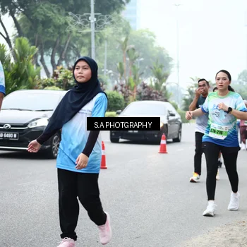 Runner Photo 7279915