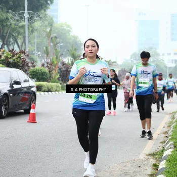 Runner Photo 7279938