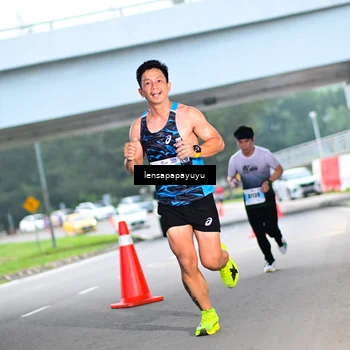 Runner Photo 7279940