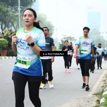Runner Photo 7279943