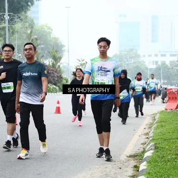 Runner Photo 7279972