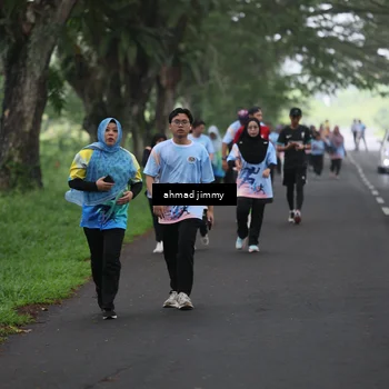 Runner Photo 7280446