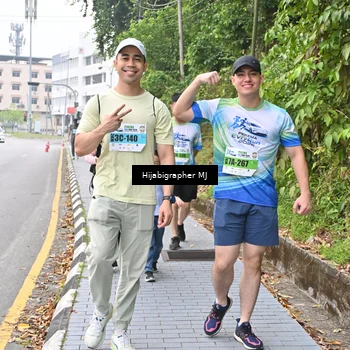 Runner Photo 7280470