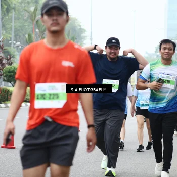 Runner Photo 7280476