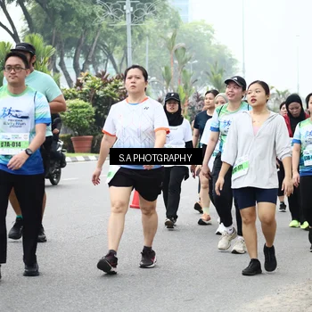 Runner Photo 7281000
