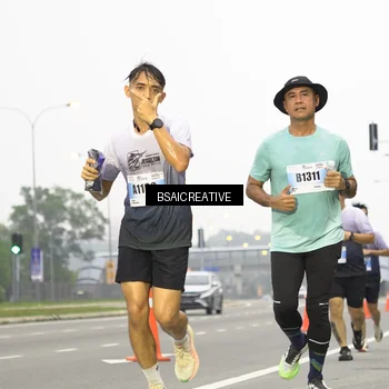 Runner Photo 7281396