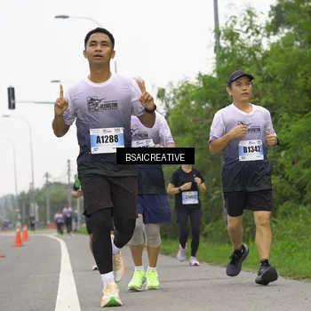 Runner Photo 7281735