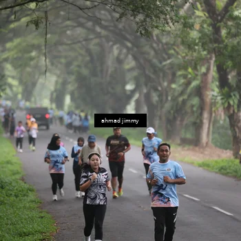 Runner Photo 7282404