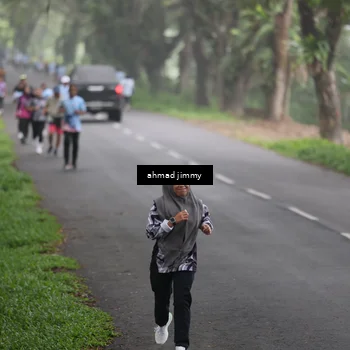 Runner Photo 7282477