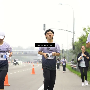 Runner Photo 7282684