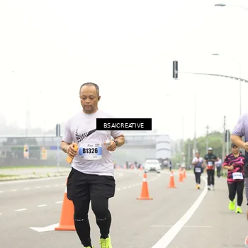 Runner Photo 7282763