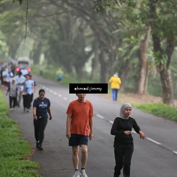 Runner Photo 7283059