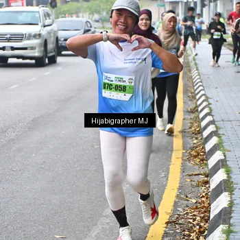 Runner Photo 7283489
