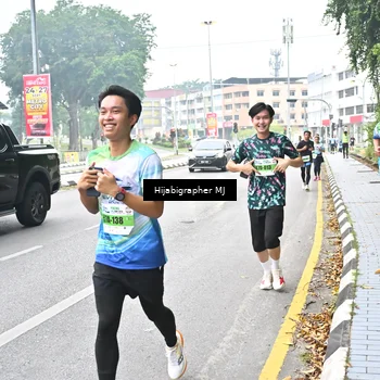 Runner Photo 7283645