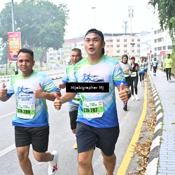 Runner Photo 7283716