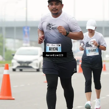 Runner Photo 7283726