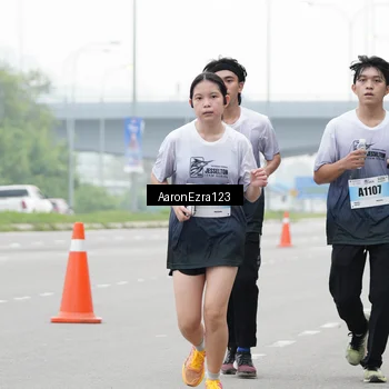 Runner Photo 7283786