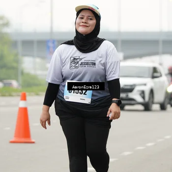 Runner Photo 7283797