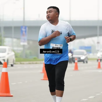 Runner Photo 7283801