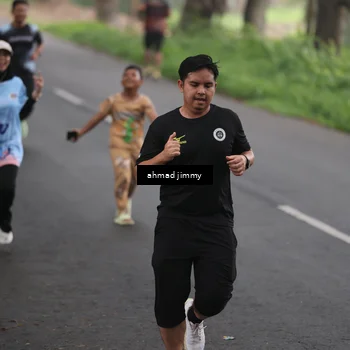 Runner Photo 7283816