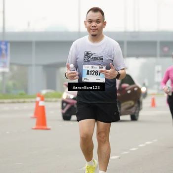 Runner Photo 7283835