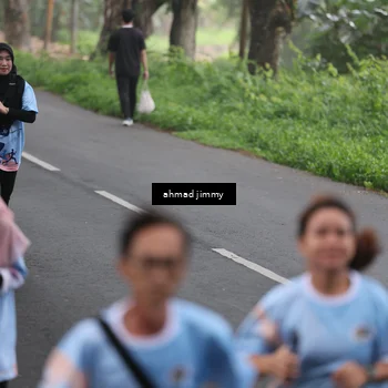 Runner Photo 7283894