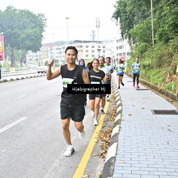 Runner Photo 7283912