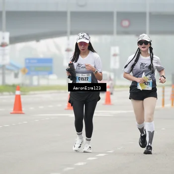 Runner Photo 7284002