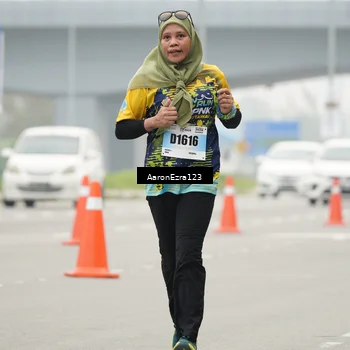 Runner Photo 7284009