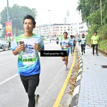 Runner Photo 7284013